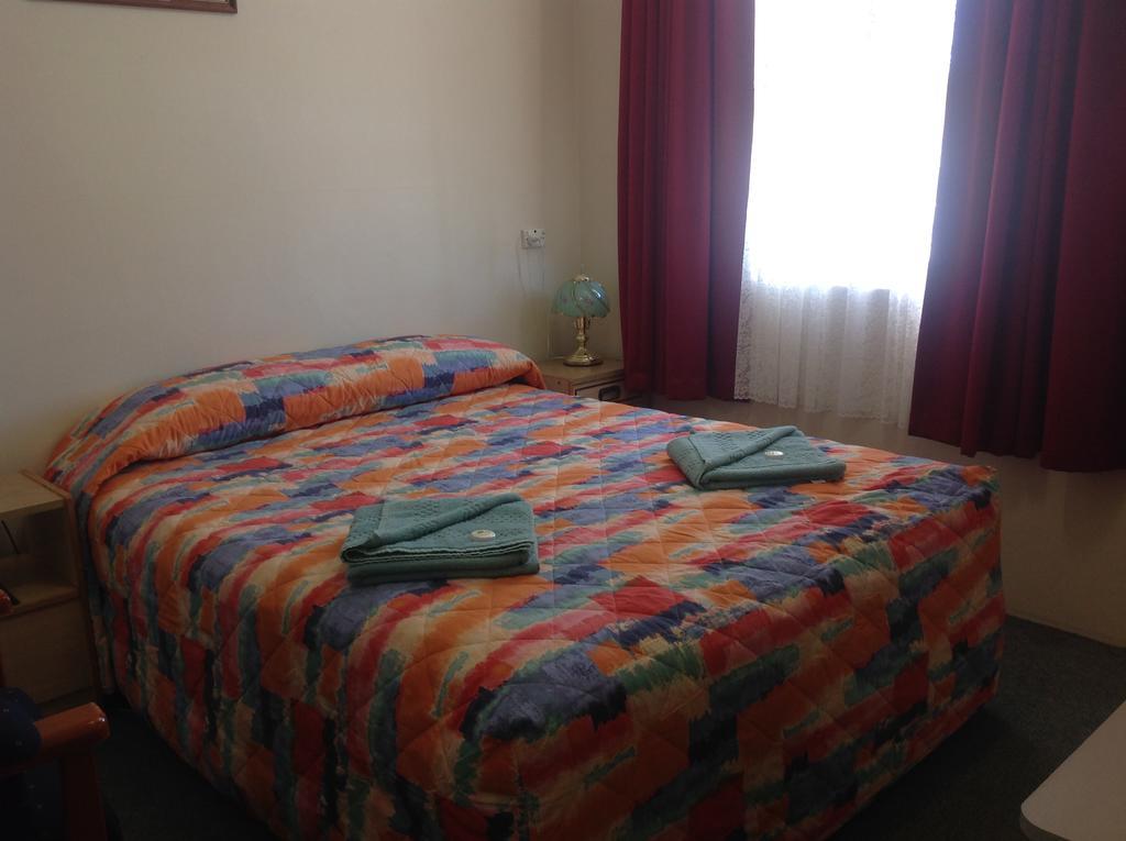 Murray Bridge Motor Inn Bagian luar foto