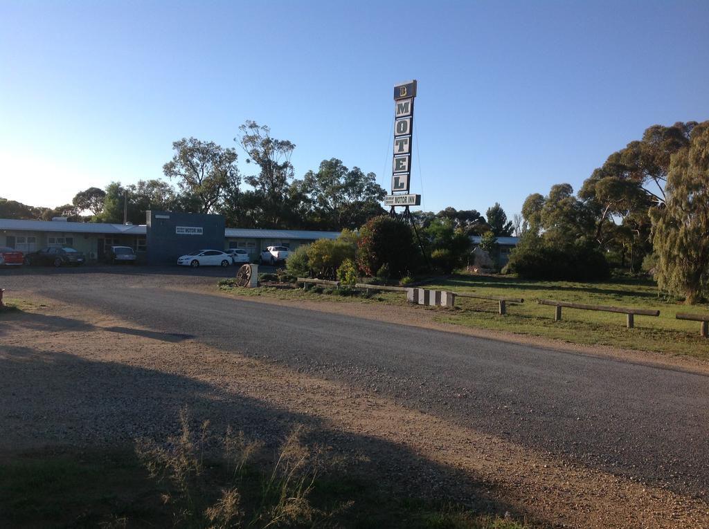 Murray Bridge Motor Inn Bagian luar foto