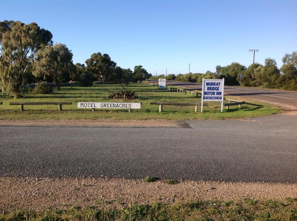 Murray Bridge Motor Inn Bagian luar foto